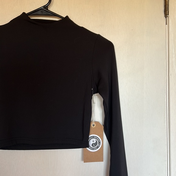 Cropped long sleeve turtle neck - Picture 3 of 4
